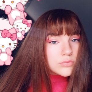 Meet your Posher, Adriana